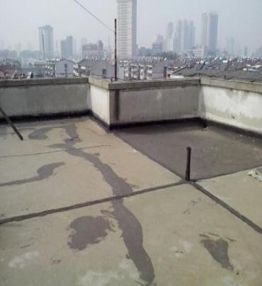怀来漏水维修 楼顶漏水是什么原因，楼顶漏水维修方法是什么?